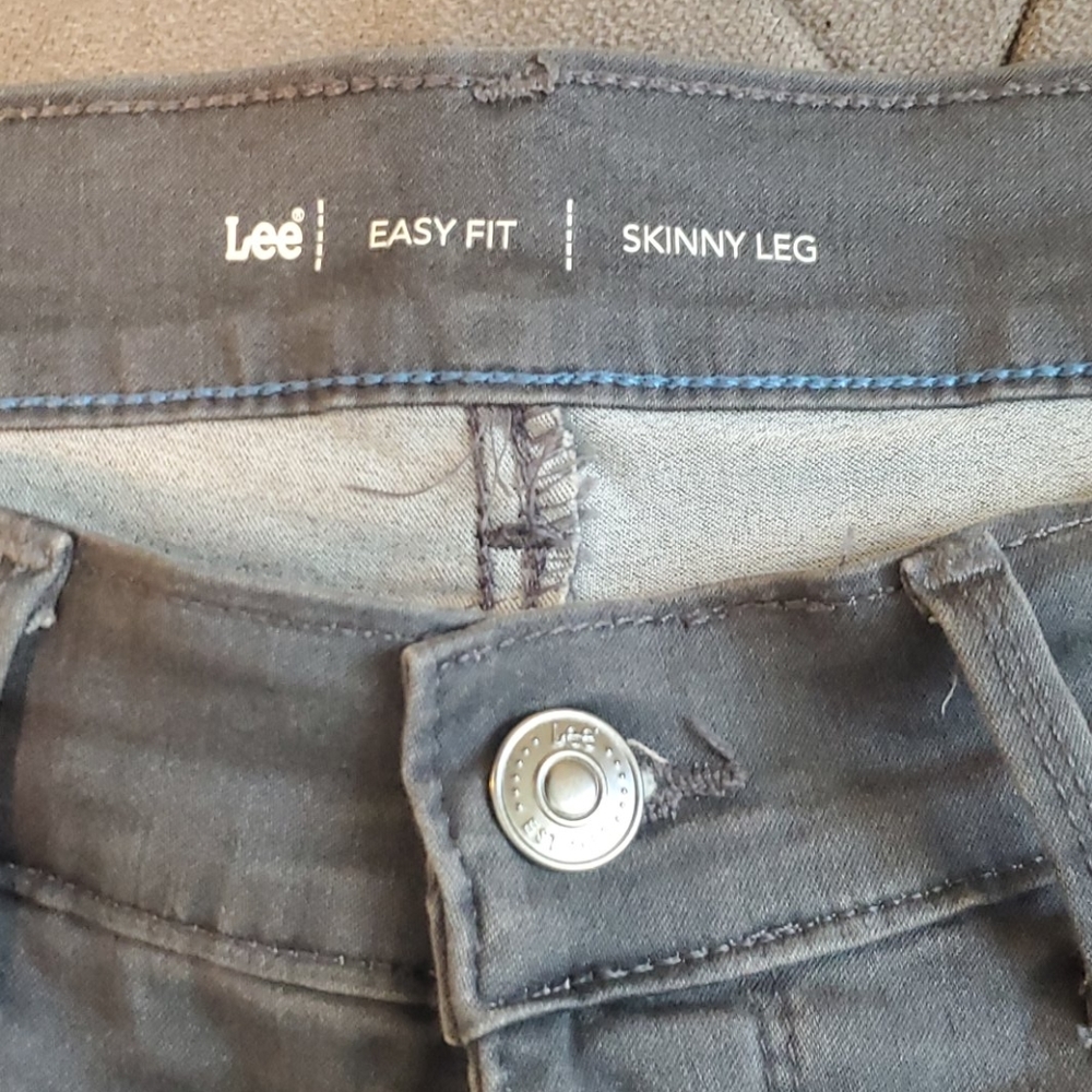 Pants - Picture 3 of 4